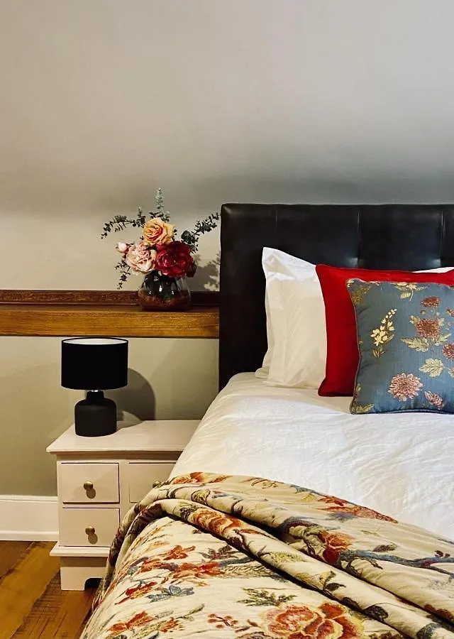 Bed & Breakfast Ingleside On Campbell Bed and Breakfast Hobart
